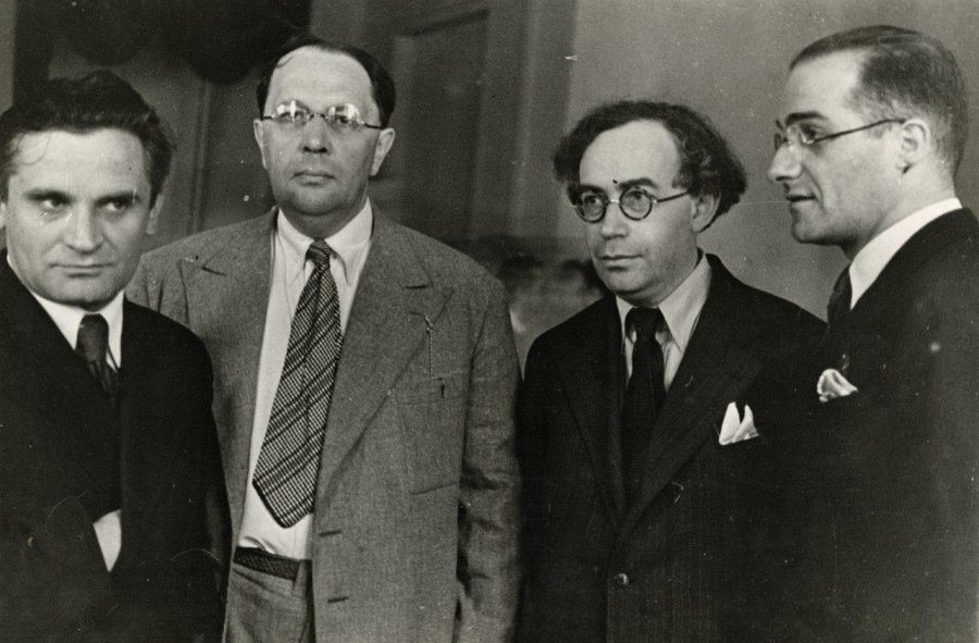 Выставка «Юрий Олеша: исповедь советского интеллигента» в Литературном музее – события на сайте «Московские Сезоны»