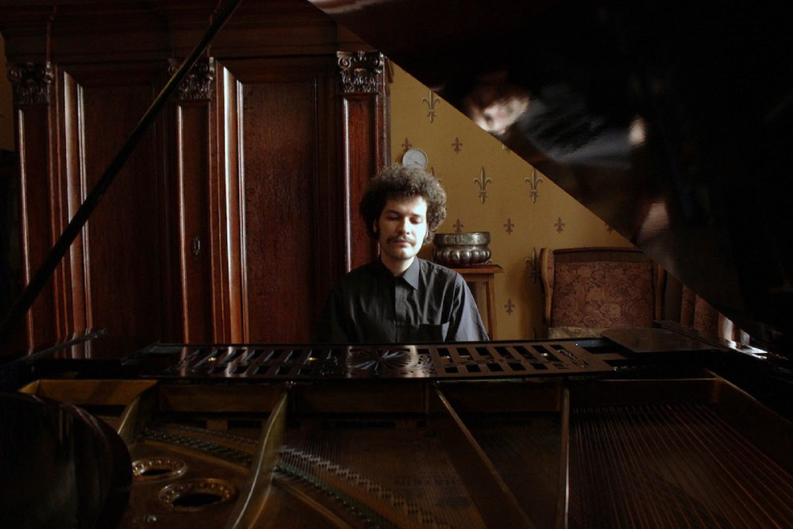 Концерт Романа Мартынова «Наши лауреаты» в Музее Скрябина – события на сайте «Московские Сезоны»