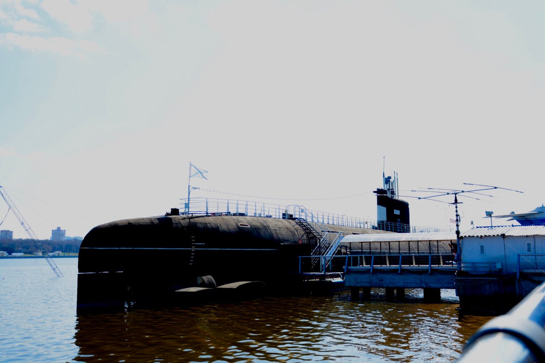 Выступление фокусника на подводной лодке – события на сайте «Московские Сезоны»