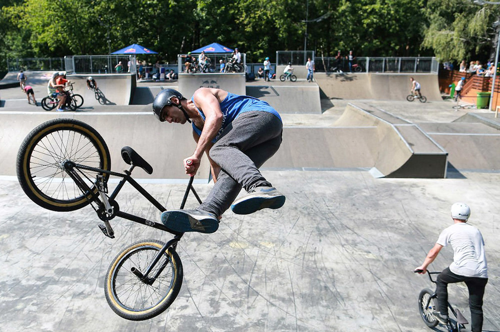 Чемпионат и первенство Москвы по BMX в парке «Кузьминки» – события на сайте «Московские Сезоны»