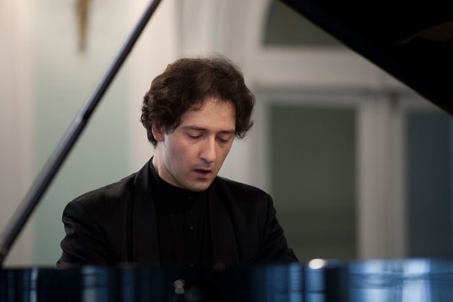 Концерт «Пианомагия. Сергей Кузнецов» в Мемориальном музее им. Скрябина – события на сайте «Московские Сезоны»