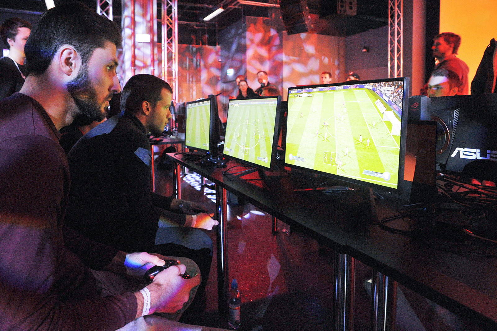 Лекция «Как стать киберспортсменом мирового уровня» в парке «Зарядье» – события на сайте «Московские Сезоны»