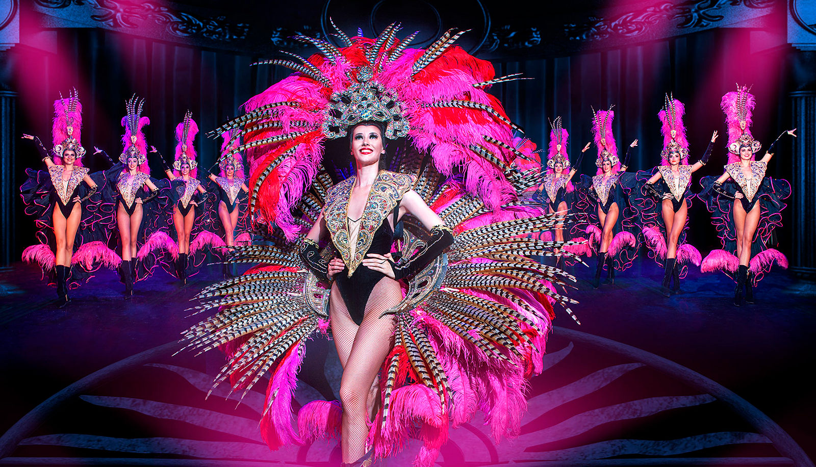 Представление «Феерическое ревю» в концертном зале «Москонцерт Холл» – события на сайте «Московские Сезоны»
