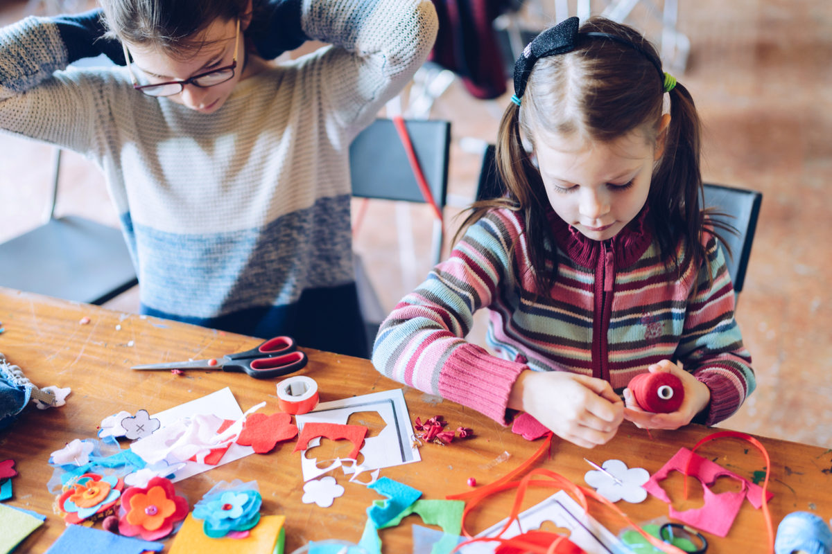 Мастер-класс «Праздничная открытка» в культурном центре на Коминтерна – события на сайте «Московские Сезоны»