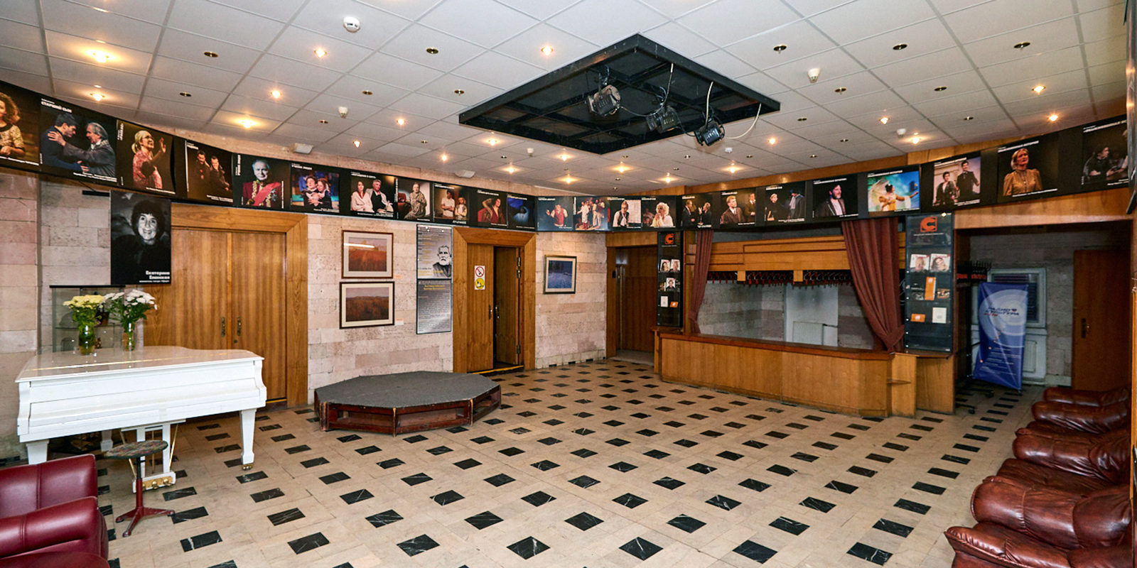 Спектакль «Затейник» в театре «Сфера» – события на сайте «Московские Сезоны»