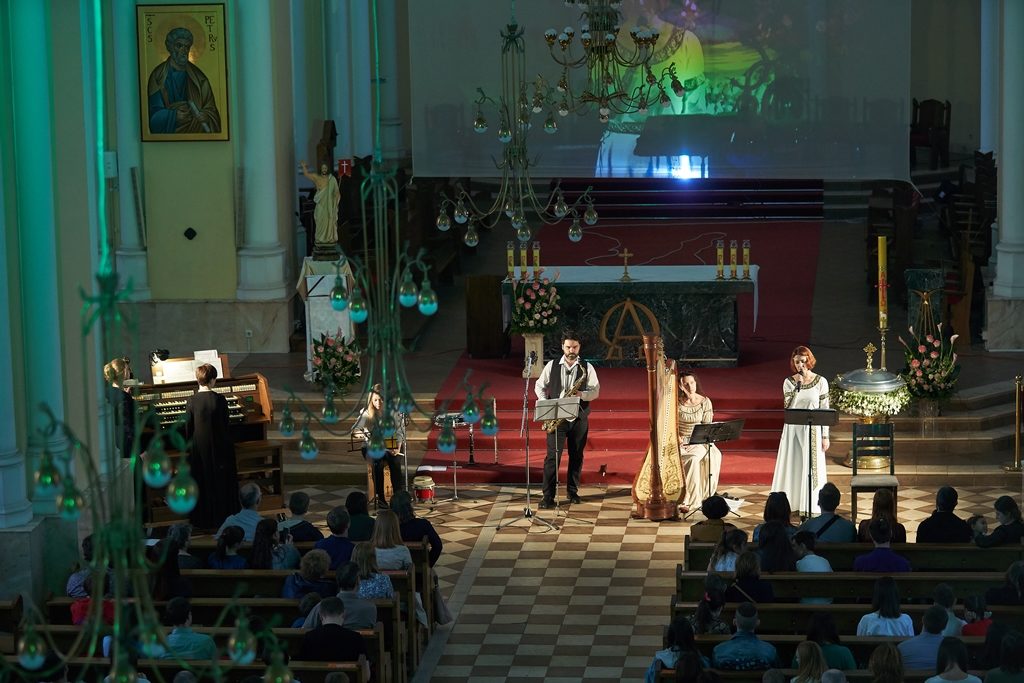 Концерт «Хоббит. И огонь, и вода» в  Римско-католическом Кафедральном соборе – события на сайте «Московские Сезоны»