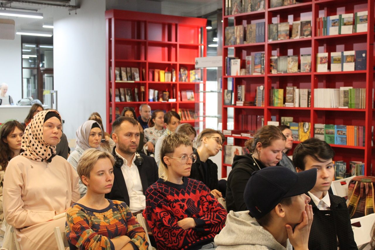 Дискуссия «Феминизм в политической теории» в Библиотеки иностранной литературы – события на сайте «Московские Сезоны»