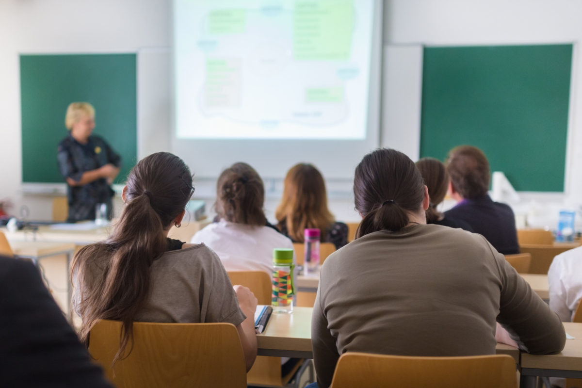 Географический диктант в «Школе в Капотне» – события на сайте «Московские Сезоны»