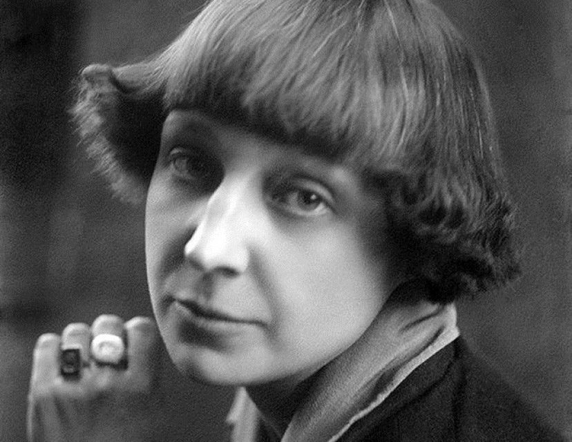 Виртуальная выставка «Брат по песенной беде…» – события на сайте «Московские Сезоны»