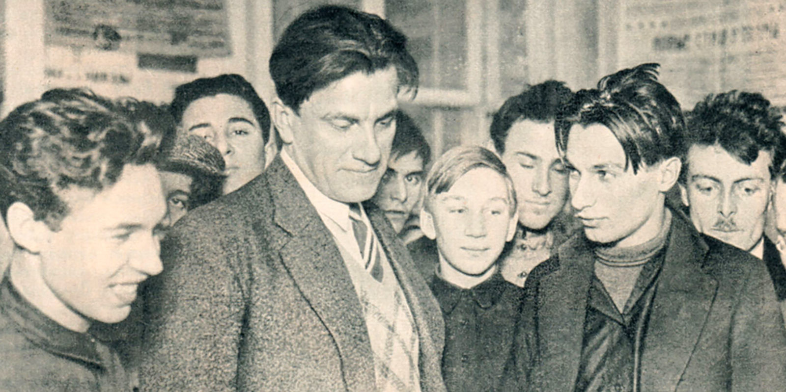 «Ночь искусств» в мемориальной квартире семьи Маяковских – события на сайте «Московские Сезоны»