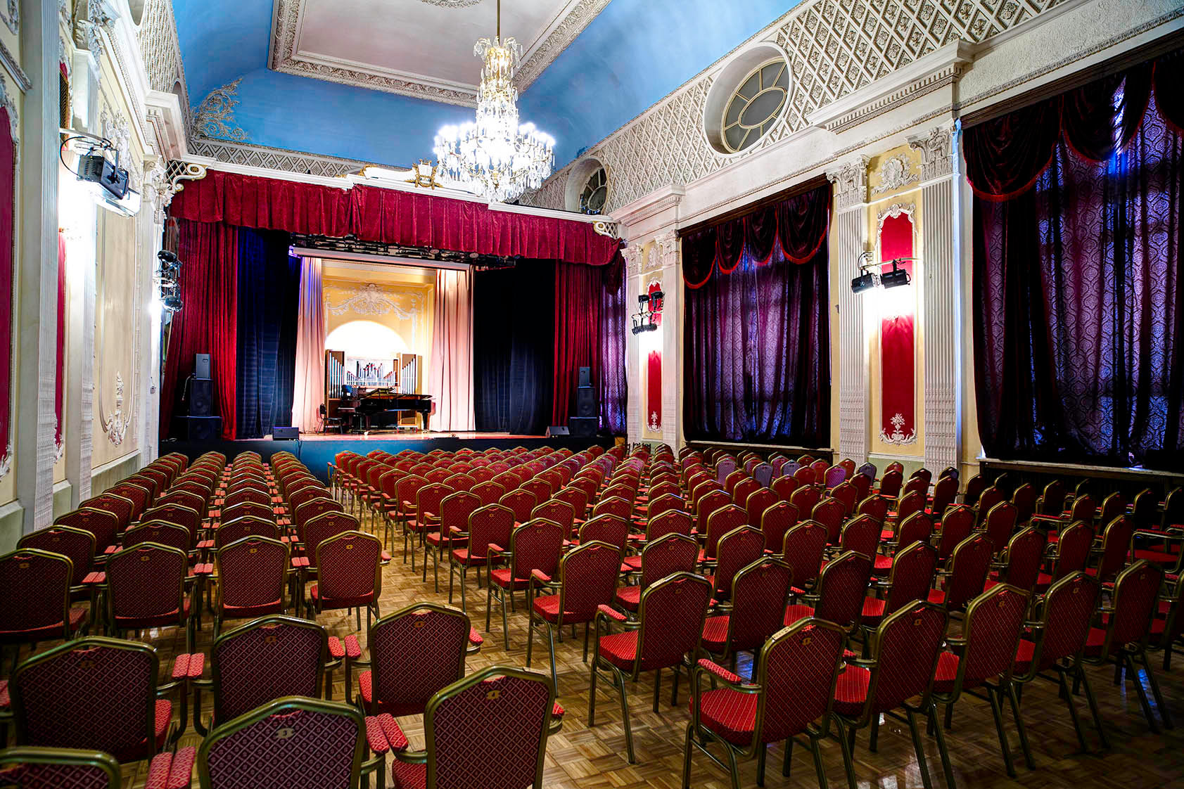 Вечер дуэтов «Помнишь ли ты» в Москонцерте на Пушечной – события на сайте «Московские Сезоны»