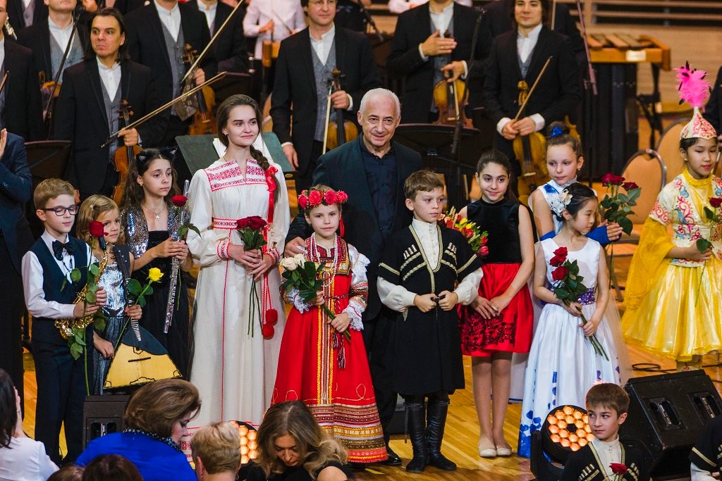 Концерт-открытие XVI Фестиваля «Москва встречает друзей» в Доме музыки – события на сайте «Московские Сезоны»