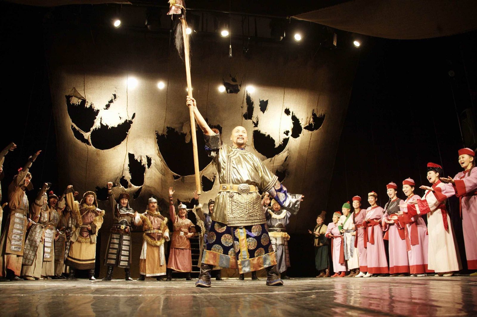 Спектакль «Ойраты мои, ойраты…» в Историко-этнографическом театре – события на сайте «Московские Сезоны»