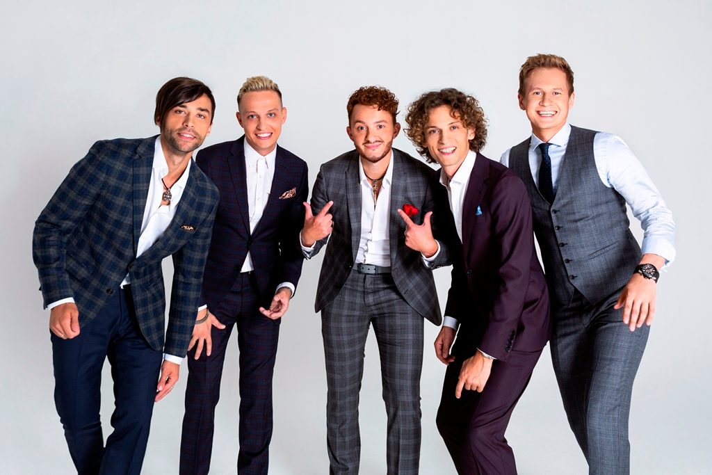 Концерт группы «ПЯТЕRО» с новогодней программой «20.20» – события на сайте «Московские Сезоны»