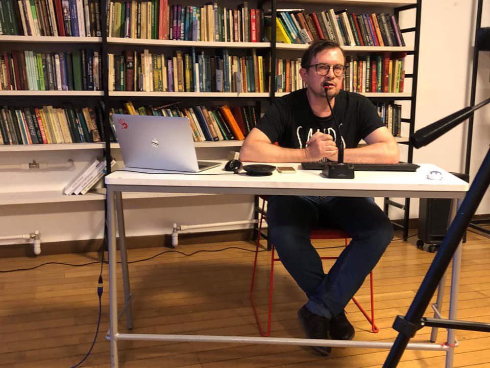 Лекция «Рабы Маска, коммунистки Венеры и человеческая сингулярность»  в РГБМ – события на сайте «Московские Сезоны»