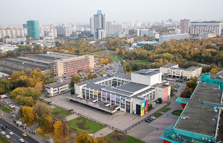 Фестиваль «Виолончельные поколения» в ЦКИ «Меридиан» – события на сайте «Московские Сезоны»