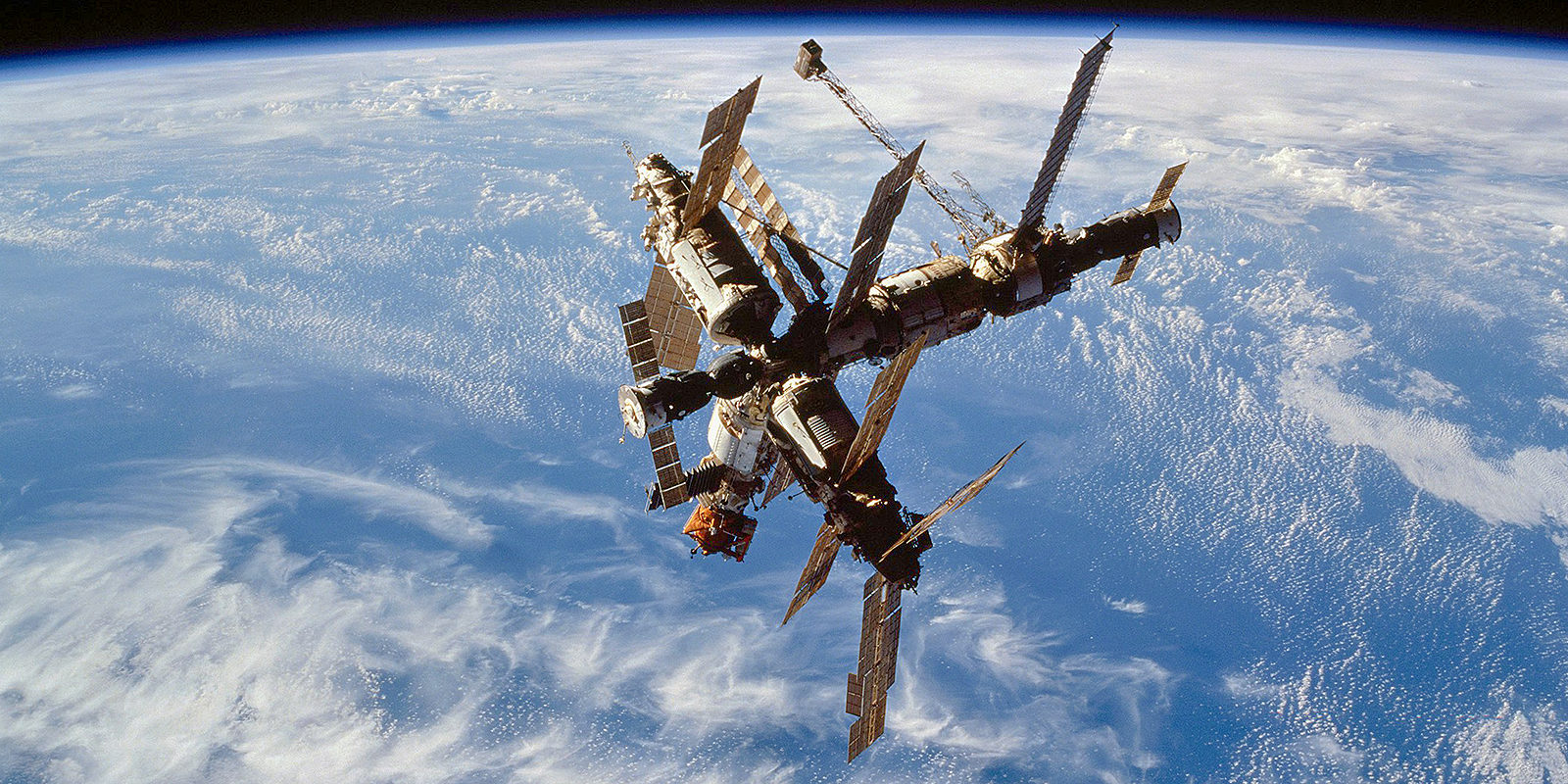 Встреча с космонавтом Александром Лавейкиным в Музее космонавтики – события на сайте «Московские Сезоны»