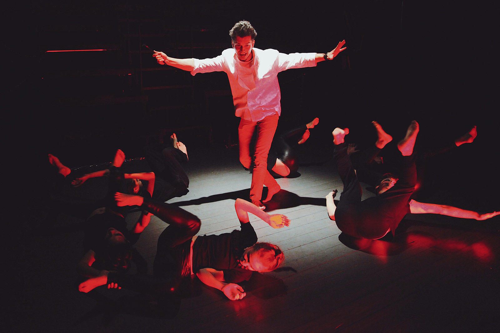 Спектакль «Самородок» в театре «На набережной» – события на сайте «Московские Сезоны»