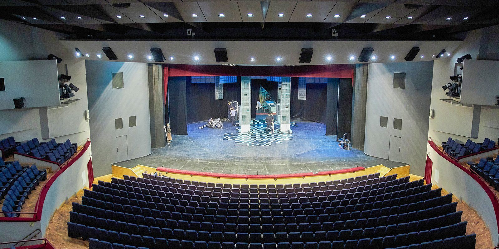 Театр сатиры расположение мест в зале фото