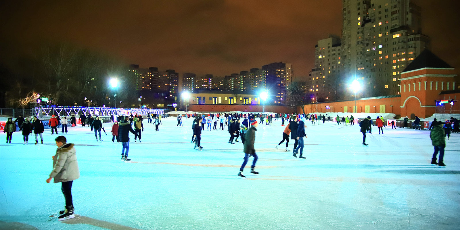 Диджей-вечеринка на катке в Таганском парке – события на сайте «Московские Сезоны»