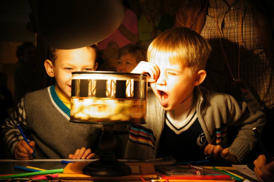 Программа «Laterna magica: тауматроп, зоетроп и другие» – события на сайте «Московские Сезоны»