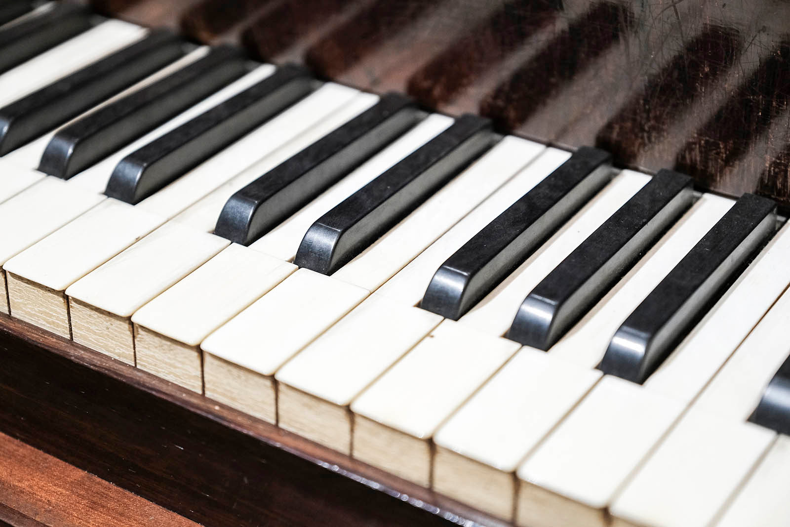 «Приглашаем к танцу» в Москонцерте на Пушечной – события на сайте «Московские Сезоны»