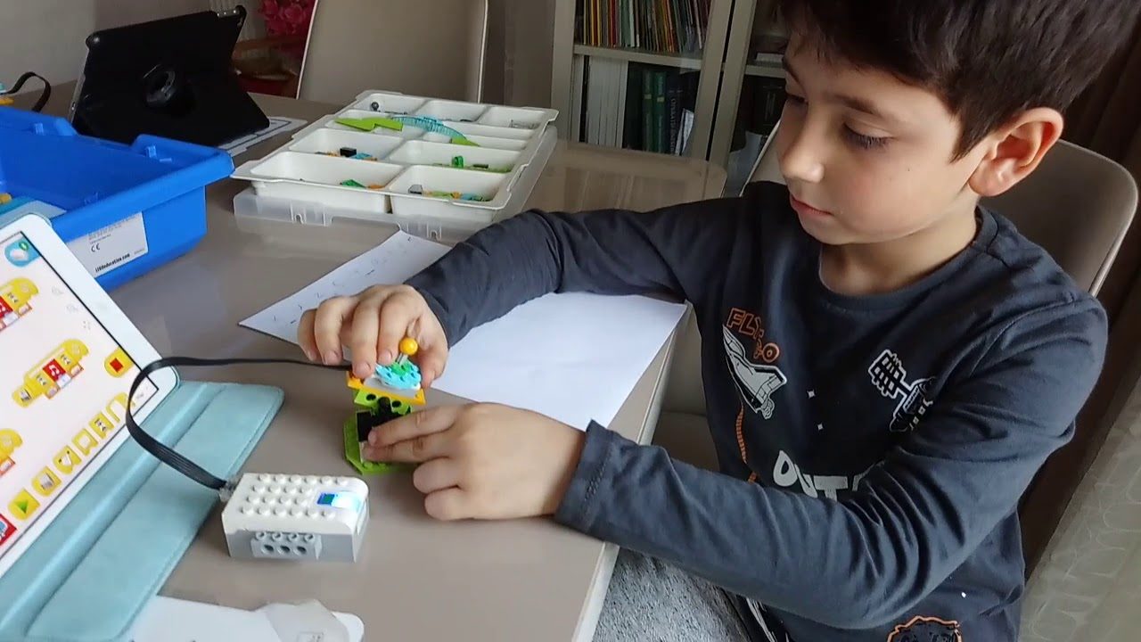 Мастер-класс по робототехнике Lego WeDo 2.0 в КЦ «Авангард» – события на сайте «Московские Сезоны»