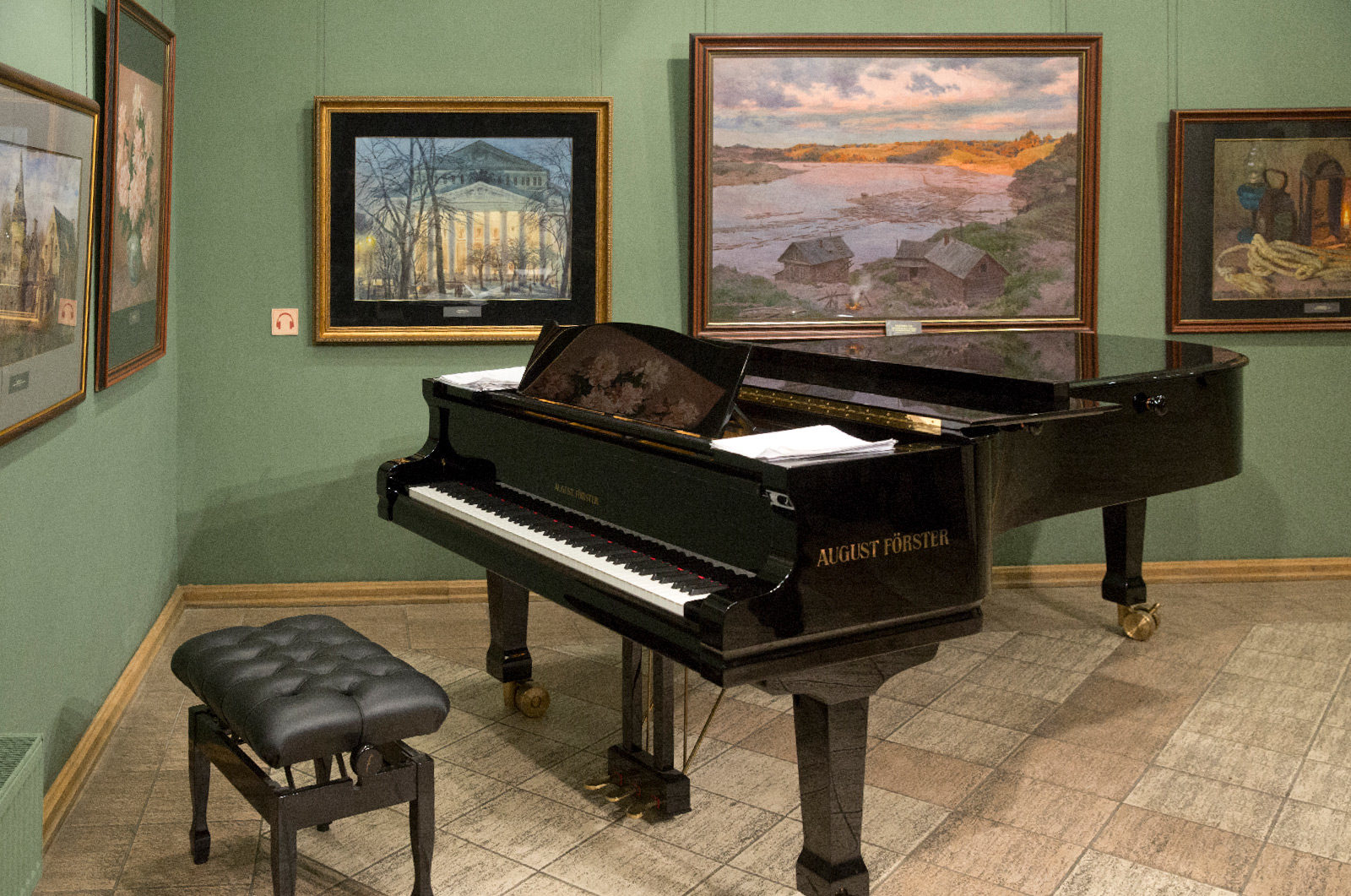 Концерт «Услышать будущего зов» в школе акварели Сергея Андрияки – события на сайте «Московские Сезоны»