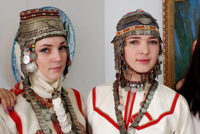 Праздник «Сурхури» в РГДБ – события на сайте «Московские Сезоны»