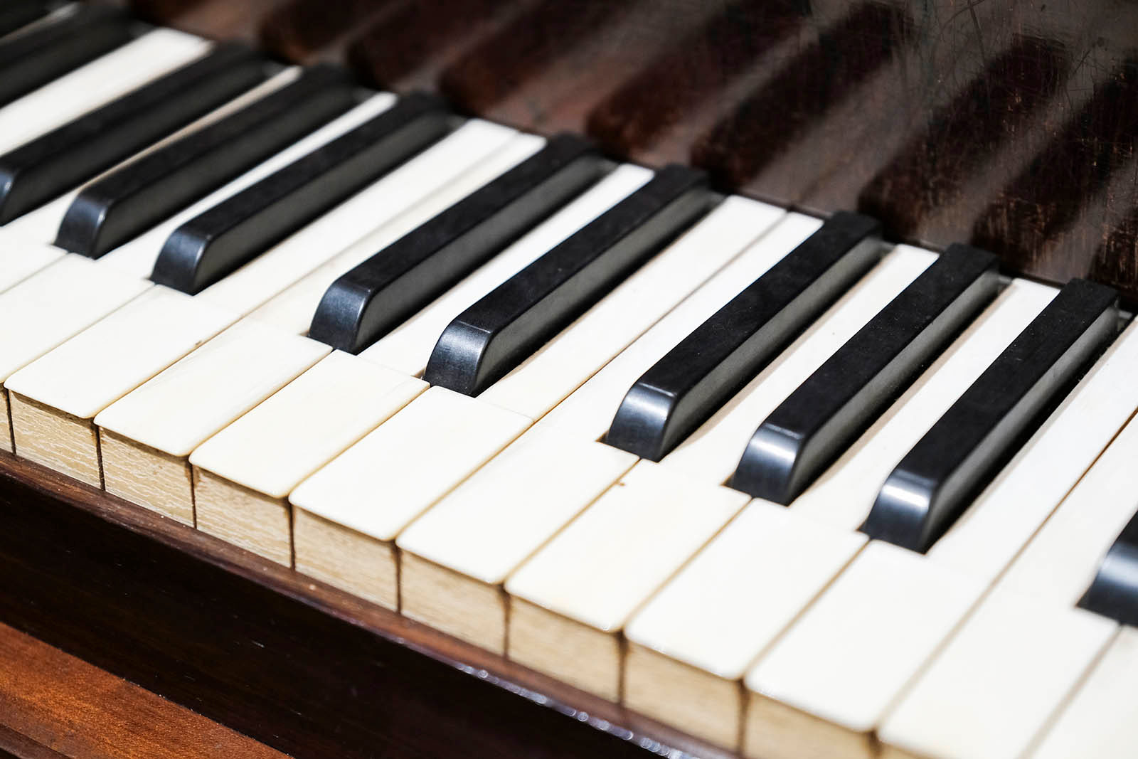 Концерт «Песни старого кино» в Москонцерте на Пушечной – события на сайте «Московские Сезоны»