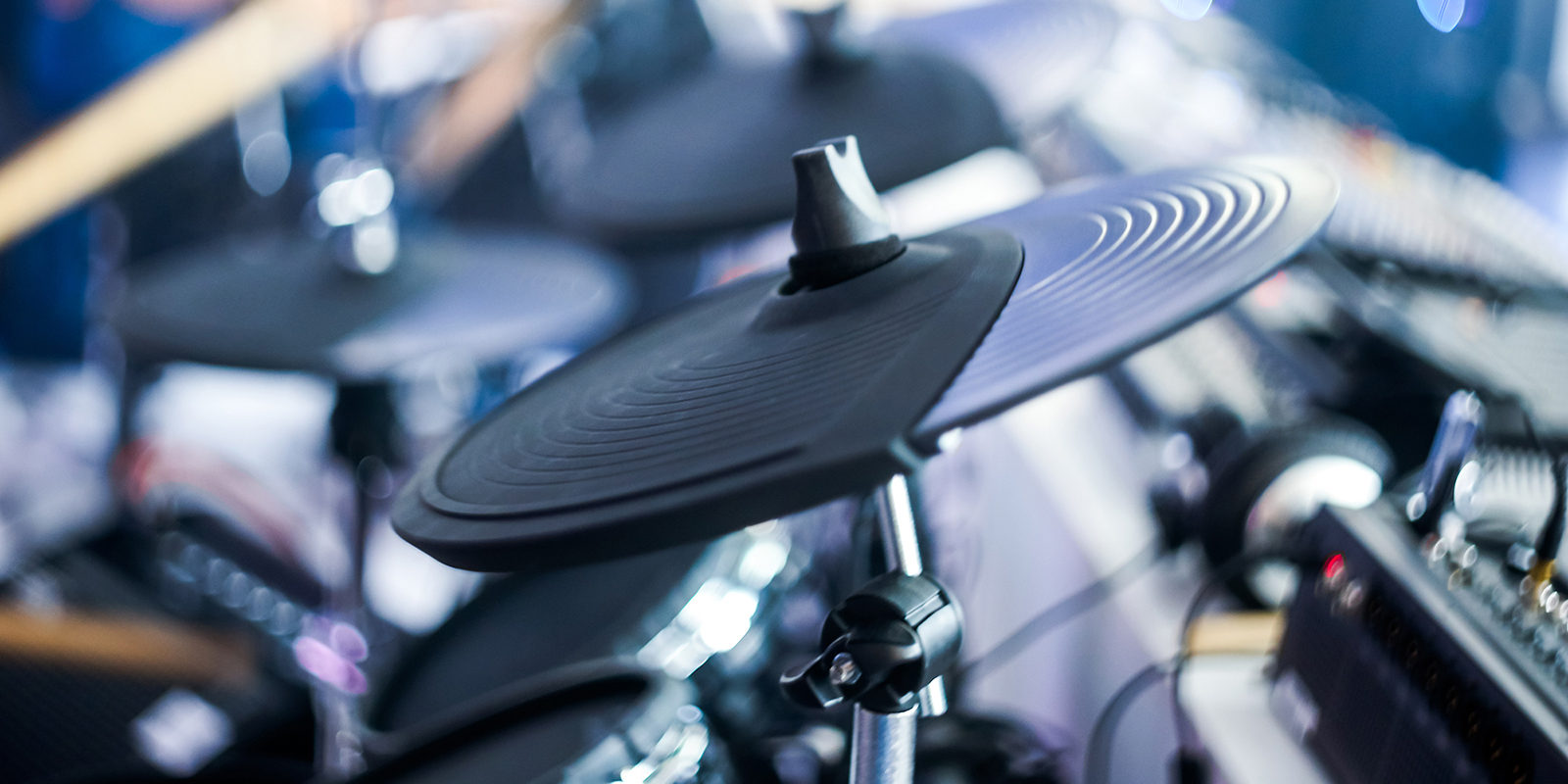 «Простые ритмы на барабанах» в КЦ «Марьина Роща» – события на сайте «Московские Сезоны»