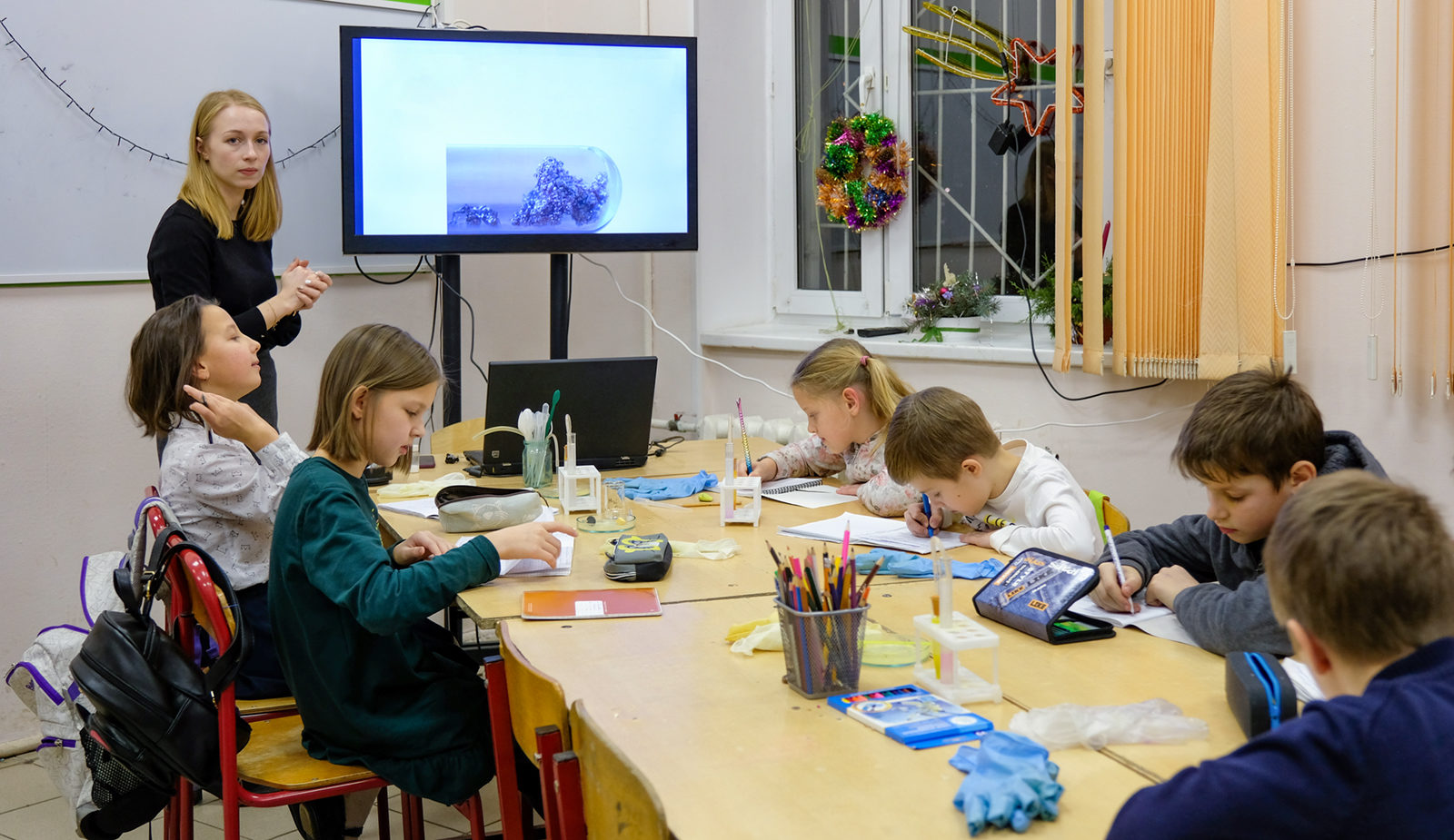 Интерактивная программа «Холодок на палочке» в библиотеке № 156 – события на сайте «Московские Сезоны»