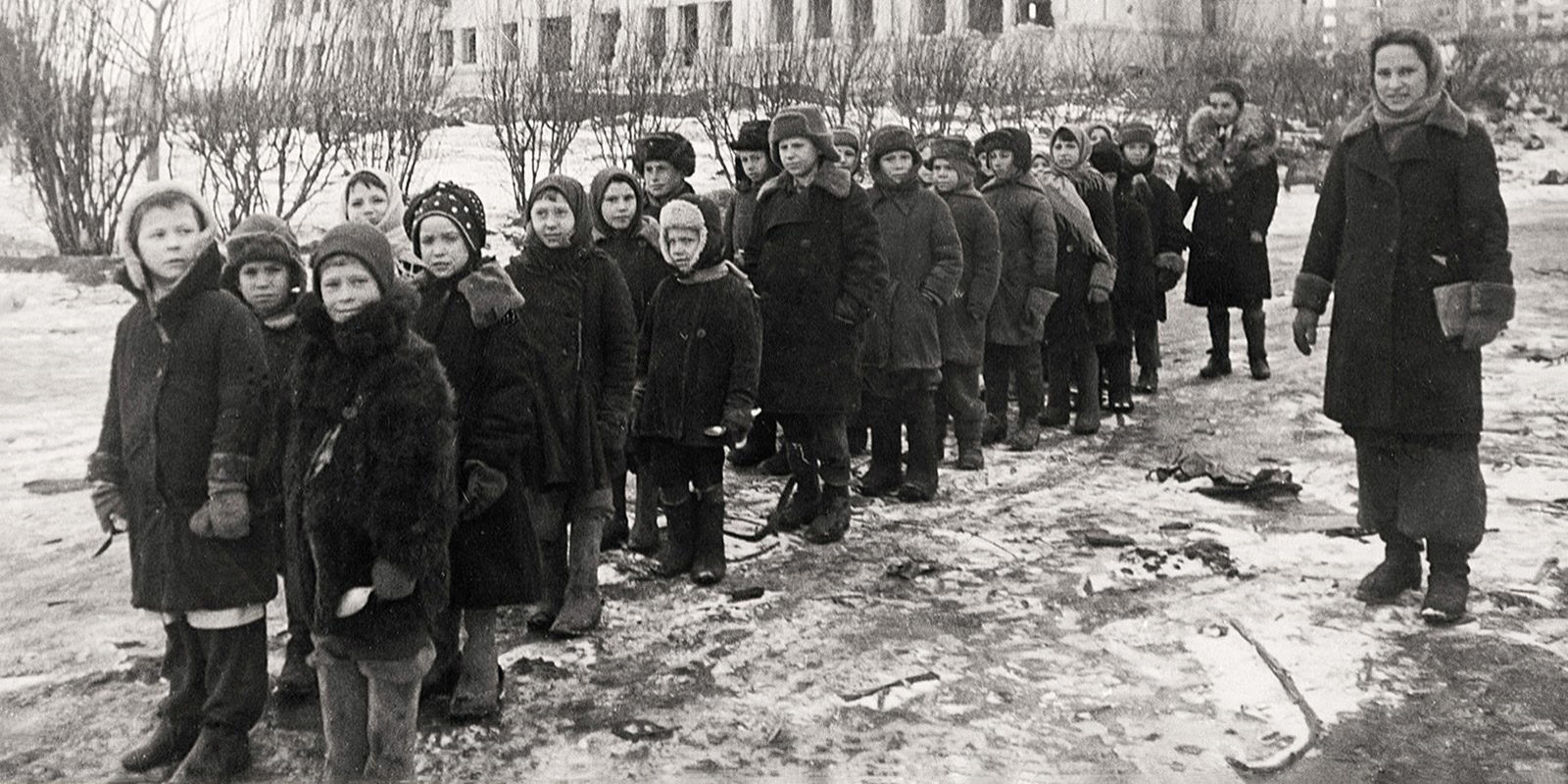 Литературная программа «900 дней мужества» в библиотеке № 233 – события на сайте «Московские Сезоны»