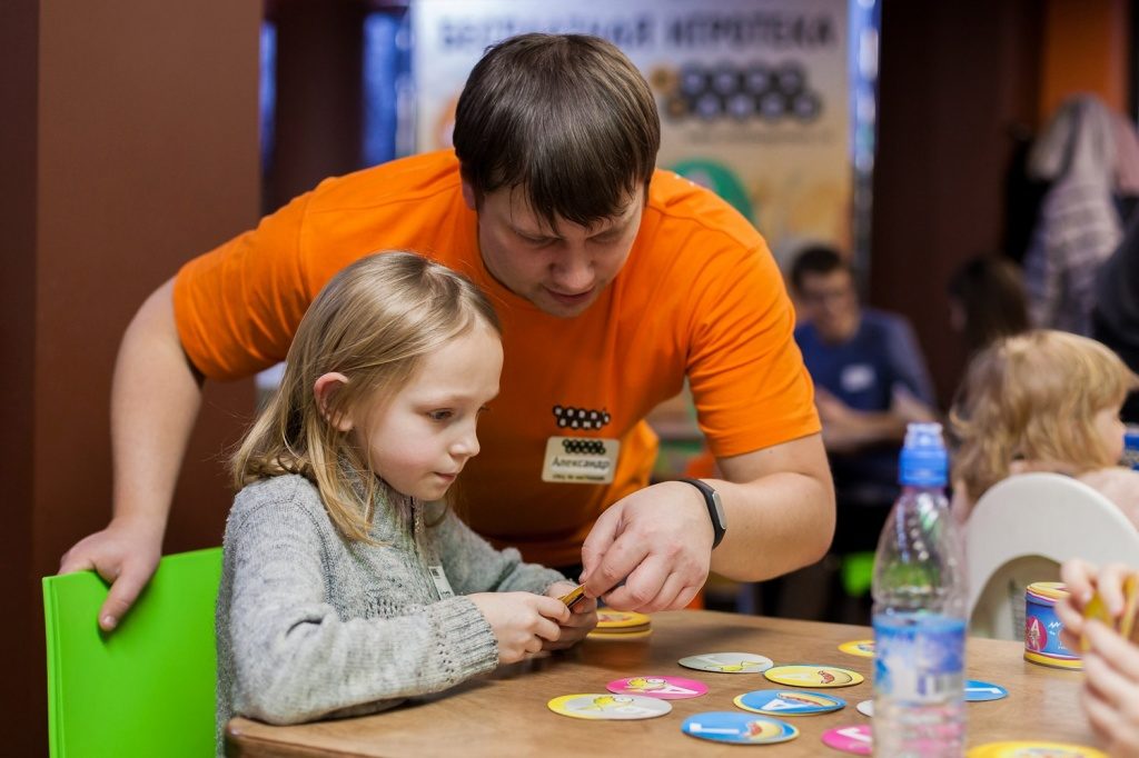 Площадка настольных игр «Играем с нами» – события на сайте «Московские Сезоны»