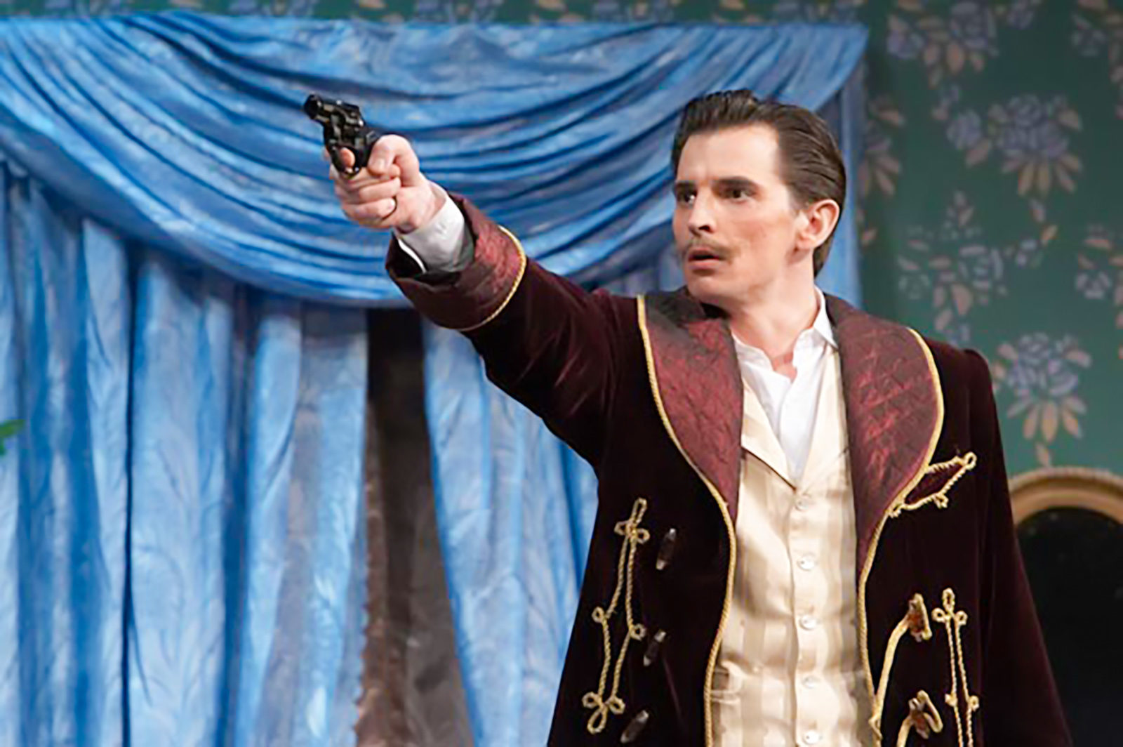 Спектакль «Красавец мужчина» в МХАТ имени М. Горького – события на сайте «Московские Сезоны»