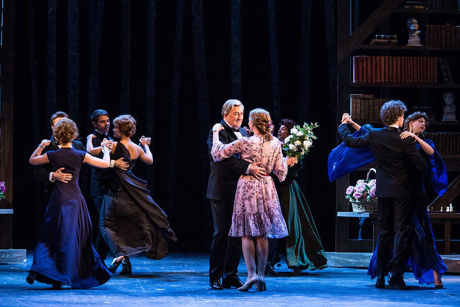 Спектакль «Перед заходом солнца» в Малом театре – события на сайте «Московские Сезоны»