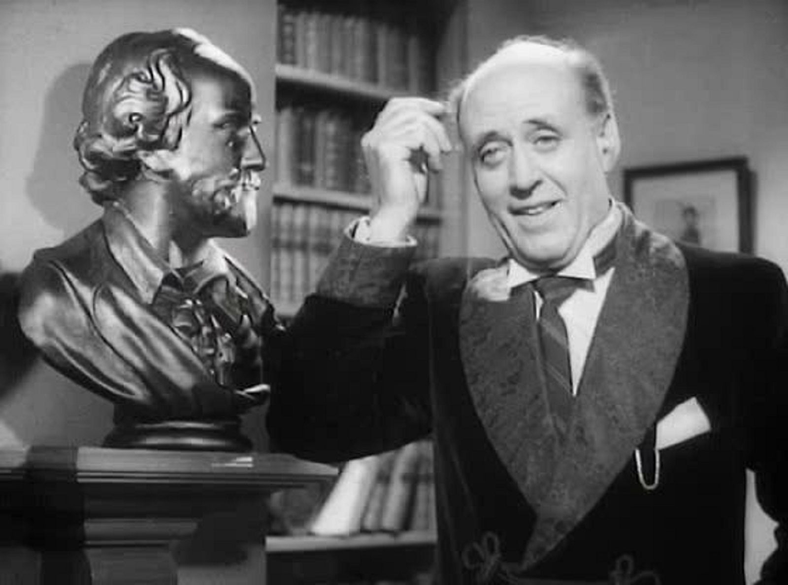 «Смех в раю» в КЦ «Киевский» – события на сайте «Московские Сезоны»