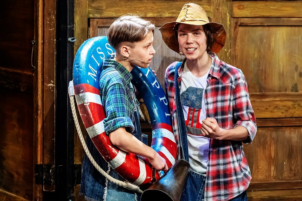 Мюзикл «Приключения Тома Сойера» в Доме музыки – события на сайте «Московские Сезоны»