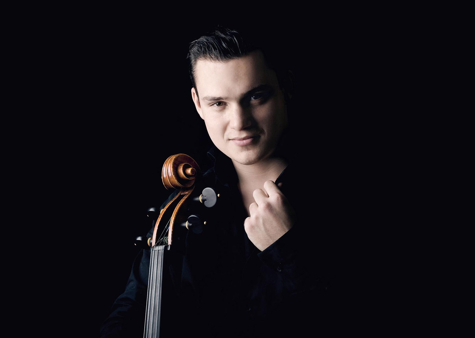 «Музыка для трио» в музее-заповеднике «Царицыно» – события на сайте «Московские Сезоны»