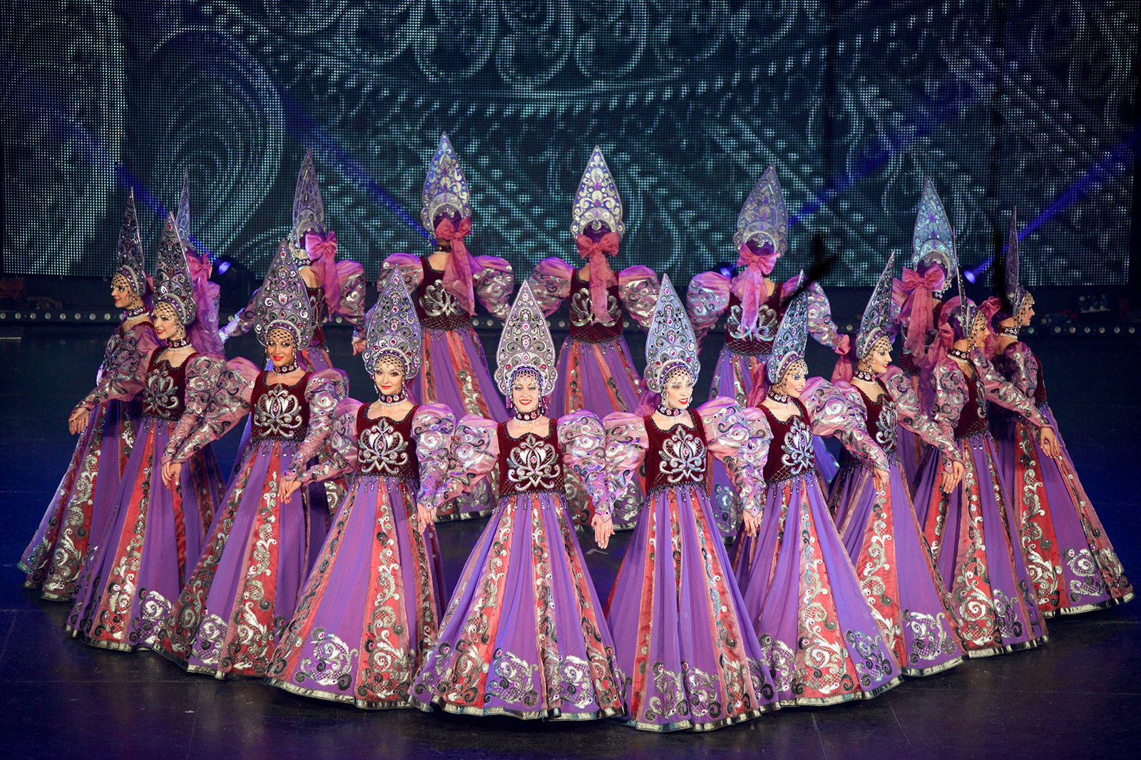 Концерт театра танца «Гжель» в КЦ «Москворечье» – события на сайте «Московские Сезоны»