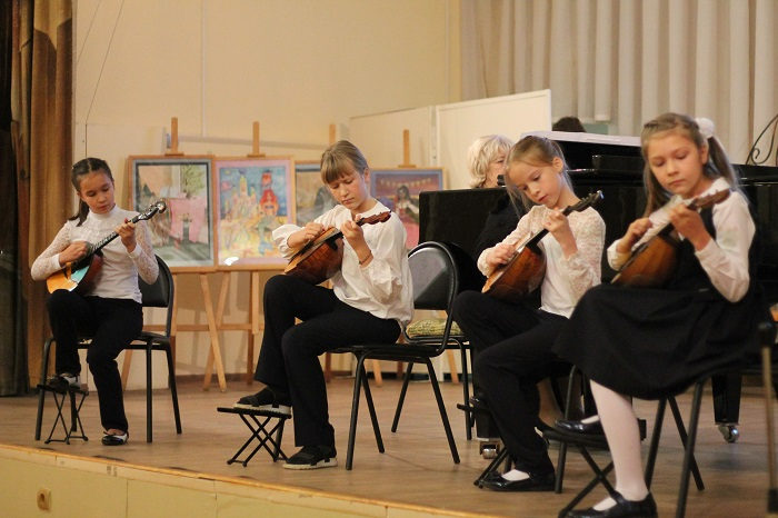 Концерт «Семья и творчество» в ДШИ им. А.С. Даргомыжского – события на сайте «Московские Сезоны»
