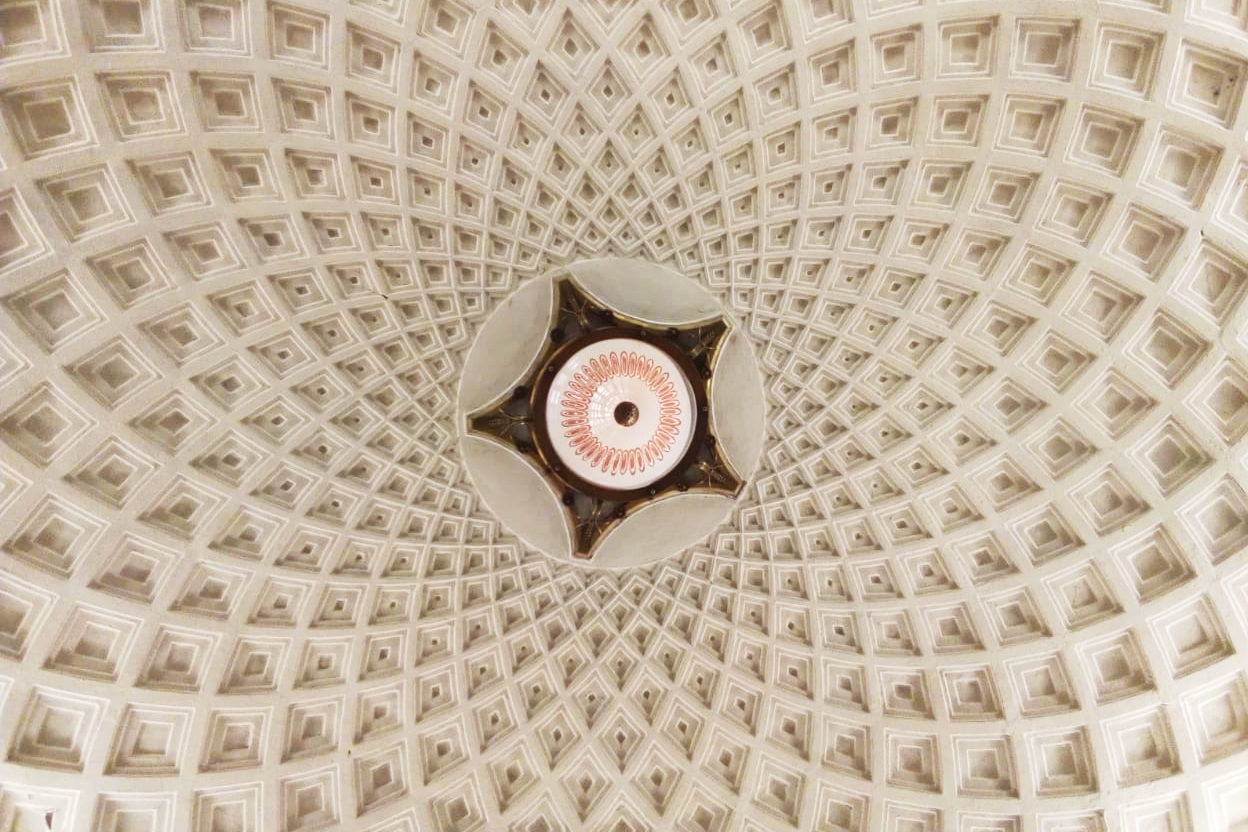 Трансляция лекции «Триумф Страны Советов. Кольцевая линия московского метро» – события на сайте «Московские Сезоны»