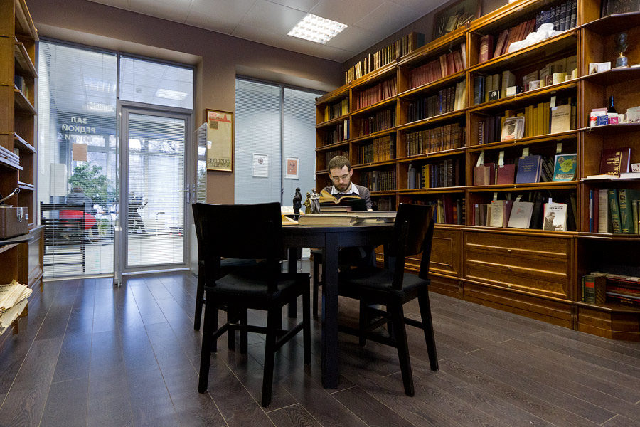 Онлайн-лекция «Записки на полях» – события на сайте «Московские Сезоны»