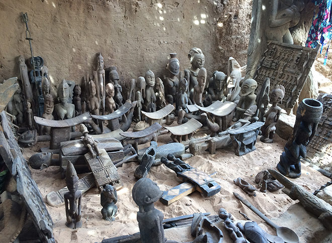 Онлайн-лекция «Страна догонов» – события на сайте «Московские Сезоны»