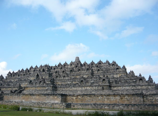 Онлайн-лекция «Архитектурные жемчужины средневековой Индонезии» – события на сайте «Московские Сезоны»