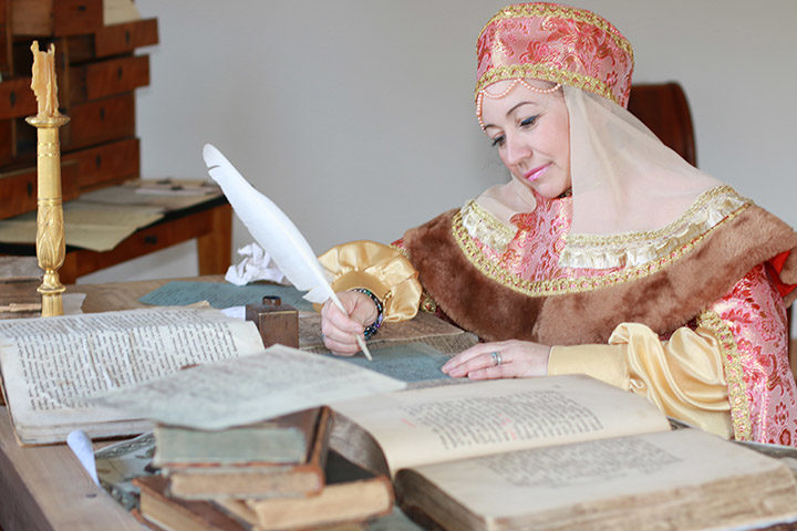 Онлайн-лекция «Вера права, надежда блага, любовь нелицемерна» – события на сайте «Московские Сезоны»