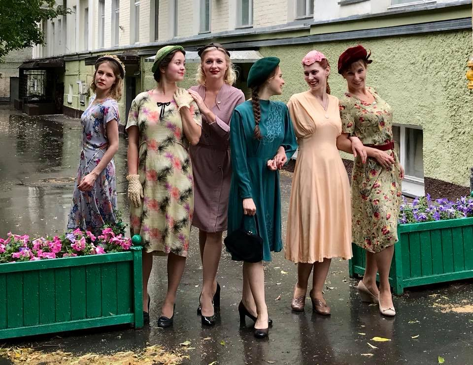 Показ винтажной одежды «Московский глянец: как это было» в Библиотеке-читальне им. Пушкина – события на сайте «Московские Сезоны»