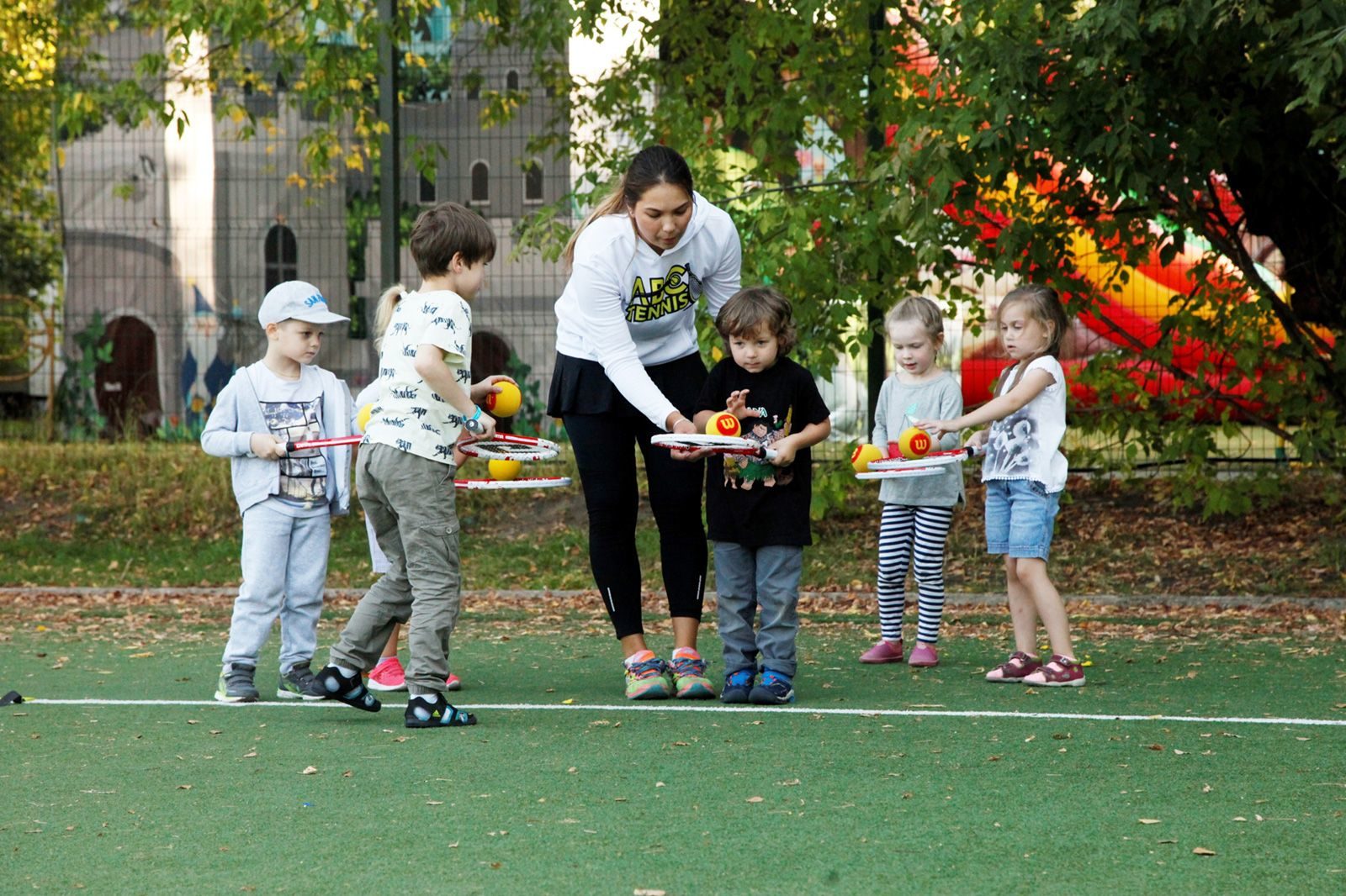 Уроки по большому теннису в Измайловском парке – события на сайте «Московские Сезоны»
