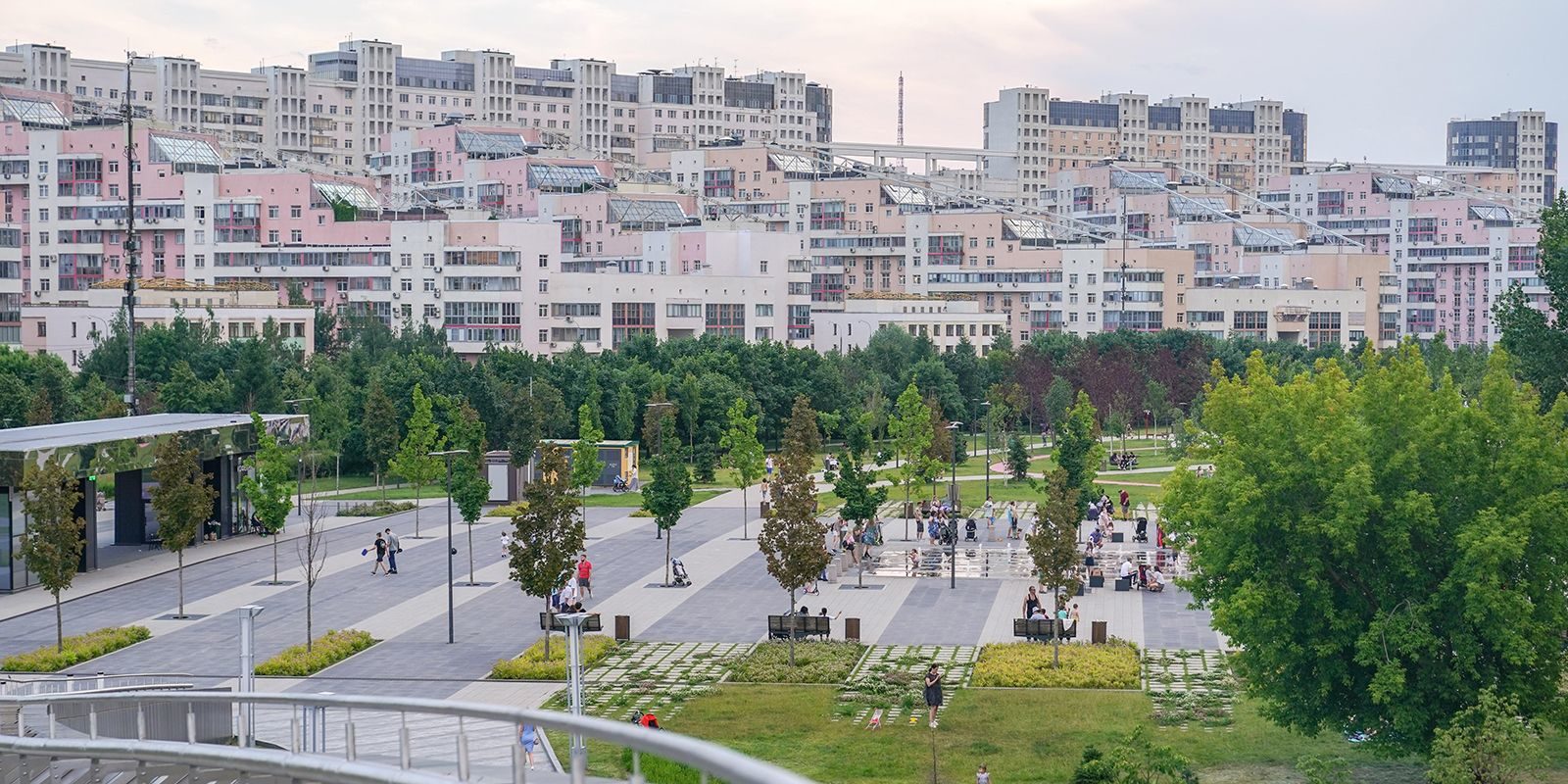 Английский разговорный клуб в парке «Ходынское поле» – события на сайте «Московские Сезоны»