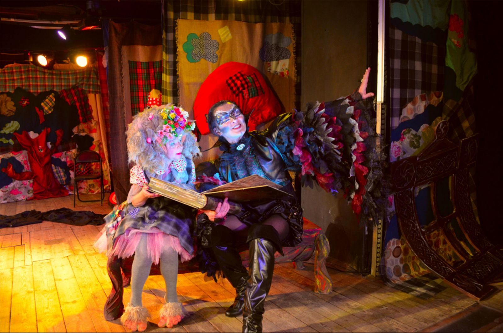 «Большие приключения маленькой Бабы-яги» в Московском театре иллюзии – события на сайте «Московские Сезоны»